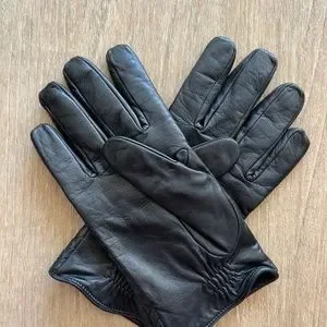 【Bottega Veneta】 Intrecciato Leather Gloves Black Bottega Veneta | Accessories | Nwot Bottega Veneta Black